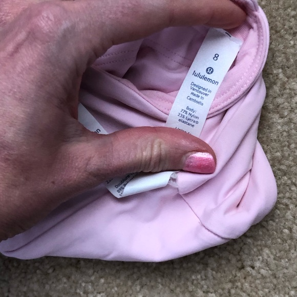 Lululemon sports bra/ top - Picture 3 of 3